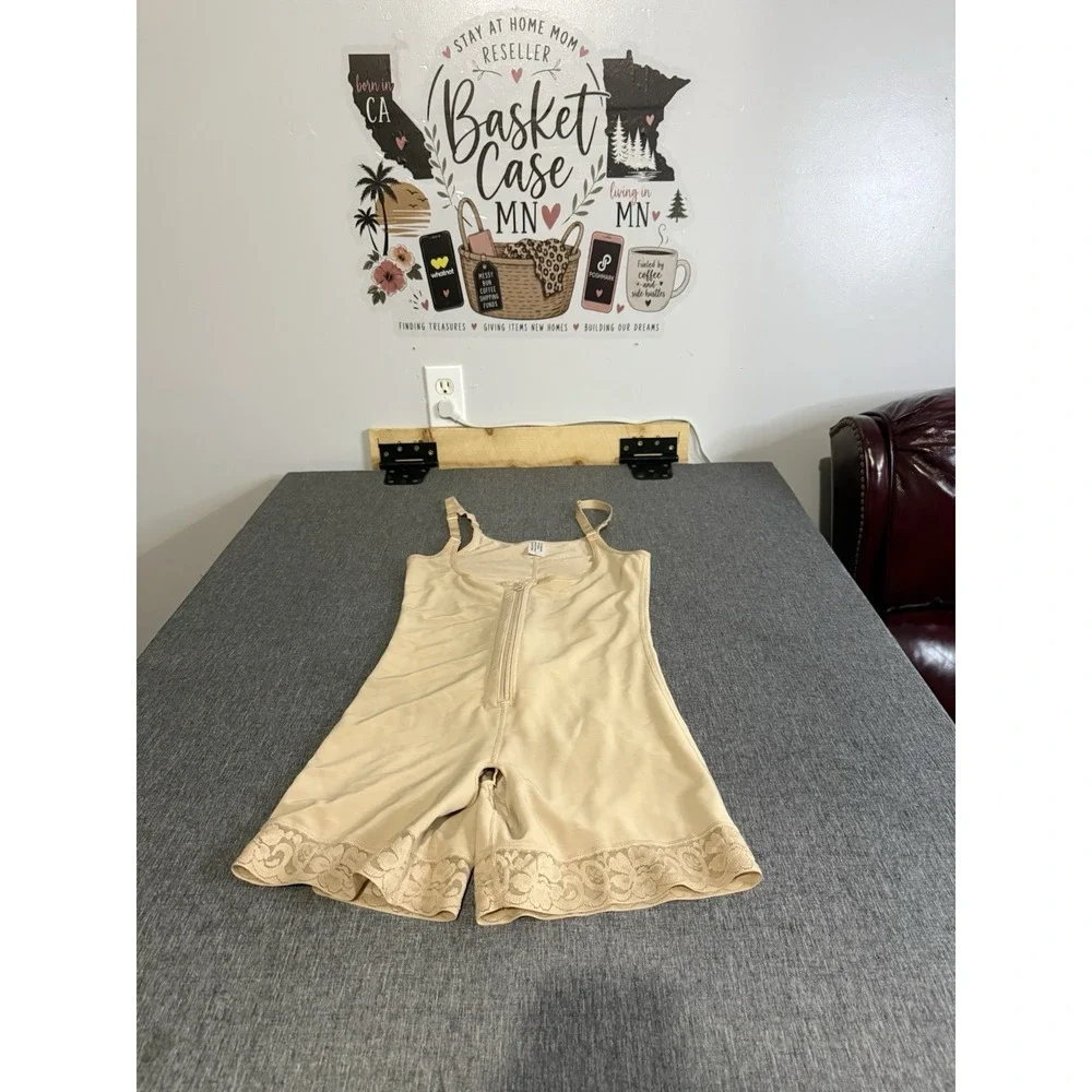 Women's Beige Lace Trim Shapewear Full Body Romper Sz L